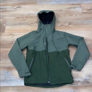 Columbia rain jacket men’s size small